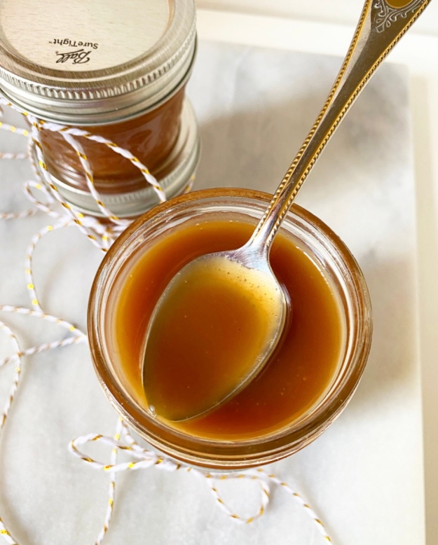 Caramel Sauce & a Food Gift Guide